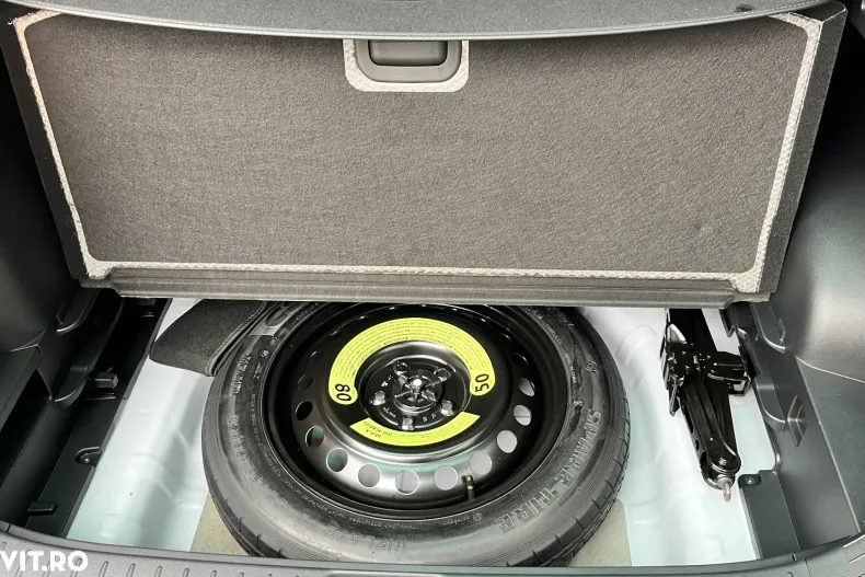 Kia Sportage din 2025 cu 5 km - oferta KIA136002 - foto 11