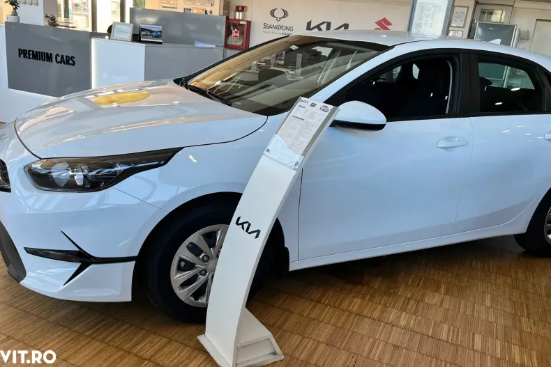 Kia Ceed din 2024 cu 6 km - oferta KIA136003 - foto 2