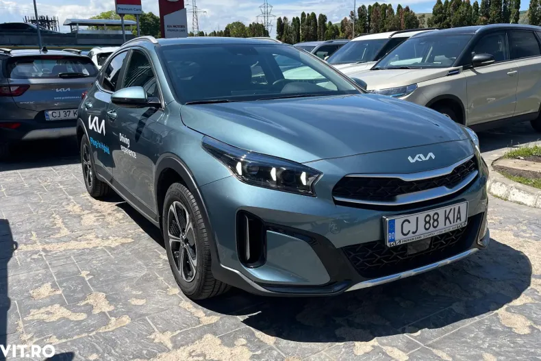 Kia XCeed din 2023 cu 9.000 km - oferta KIA136010 - foto 3