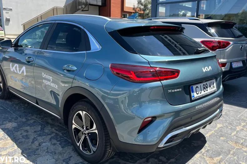 Kia XCeed din 2023 cu 9.000 km - oferta KIA136010 - foto 4