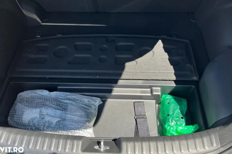 Kia XCeed din 2023 cu 9.000 km - oferta KIA136010 - foto 12