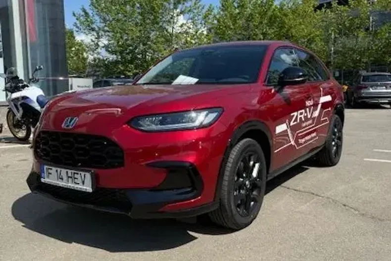 Honda ZR-V din 2025 cu 1 km - oferta HON136015 - foto 1