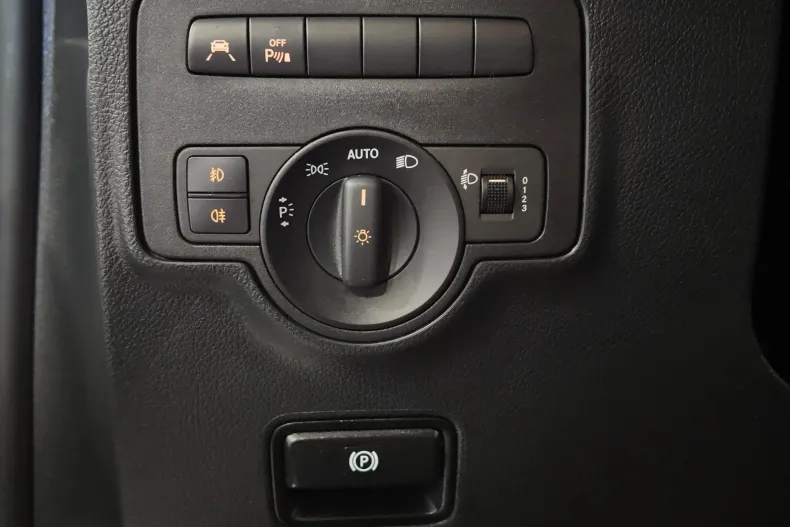 Mercedes-Benz Vito din 2021 cu 96.400 km - oferta MER136026 - foto 22