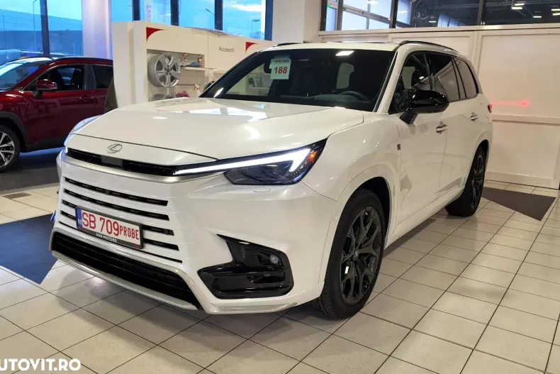 Lexus TX500 H din 2024 cu 17.900 km - oferta LEX136048 - foto 3