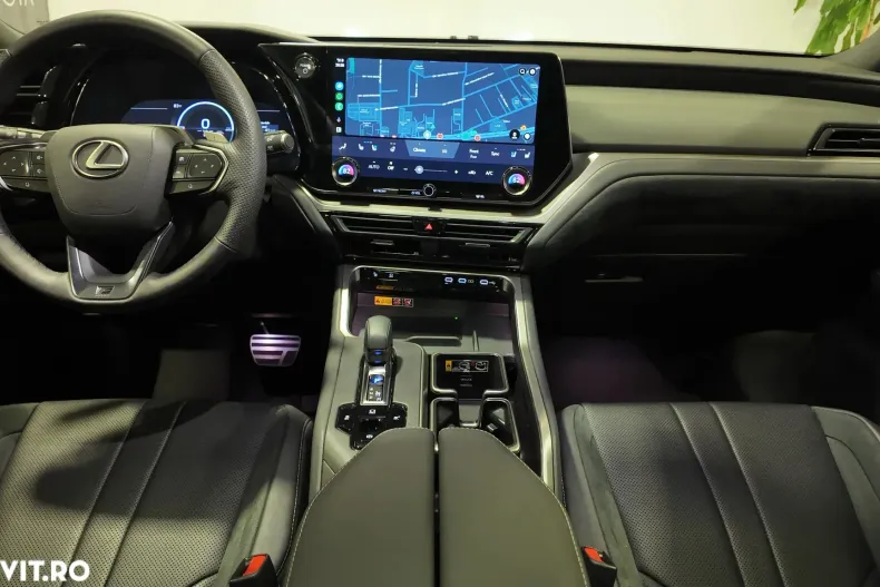 Lexus TX500 H din 2024 cu 17.900 km - oferta LEX136048 - foto 17