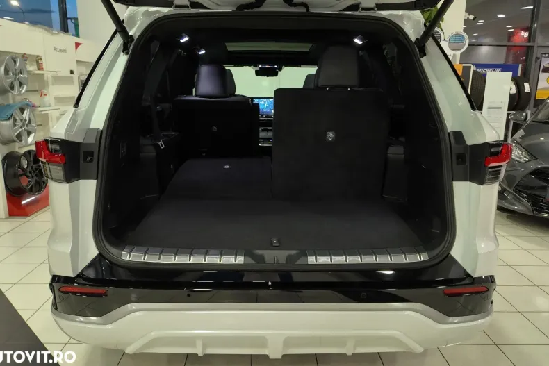 Lexus TX500 H din 2024 cu 17.900 km - oferta LEX136048 - foto 39