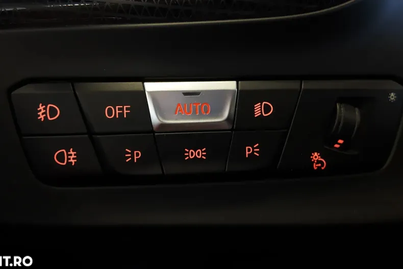 BMW Seria 1 din 2023 cu 60.300 km - oferta BMW136055 - foto 18