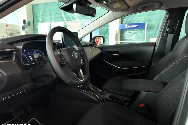 Toyota Corolla din 2024 cu 5 km - oferta TOY136063 - foto 8