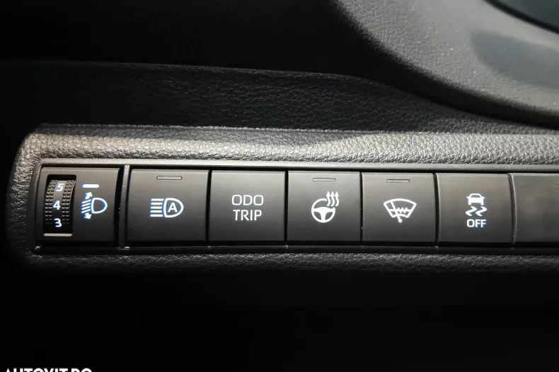 Toyota Corolla din 2024 cu 5 km - oferta TOY136063 - foto 15