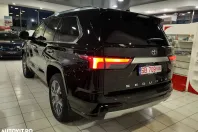 Toyota Sequoia din 2024 cu 2.700 km - oferta TOY136073 - foto 4