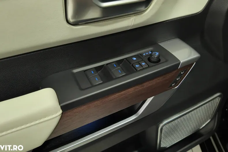 Toyota Sequoia din 2024 cu 2.700 km - oferta TOY136073 - foto 22