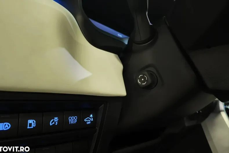 Toyota Sequoia din 2024 cu 2.700 km - oferta TOY136073 - foto 25