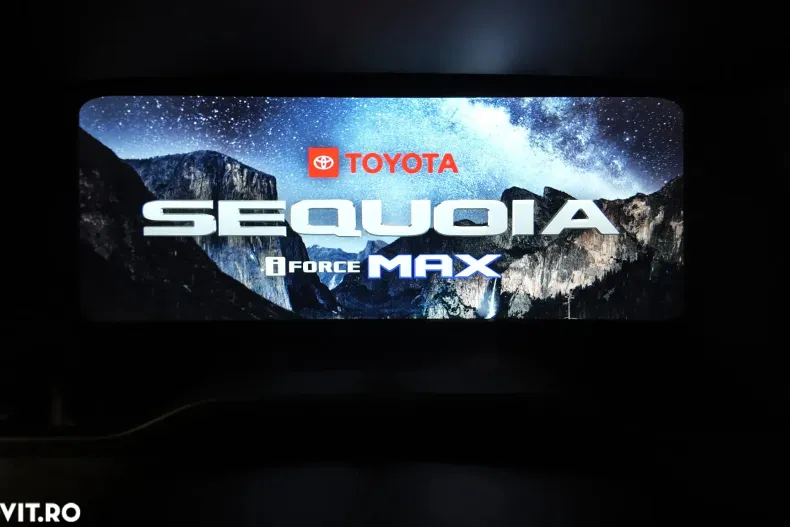Toyota Sequoia din 2024 cu 2.700 km - oferta TOY136073 - foto 27