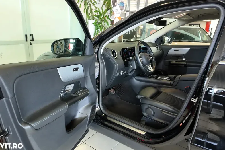 Mercedes-Benz GLA din 2020 cu 89.300 km - oferta MER136079 - foto 9