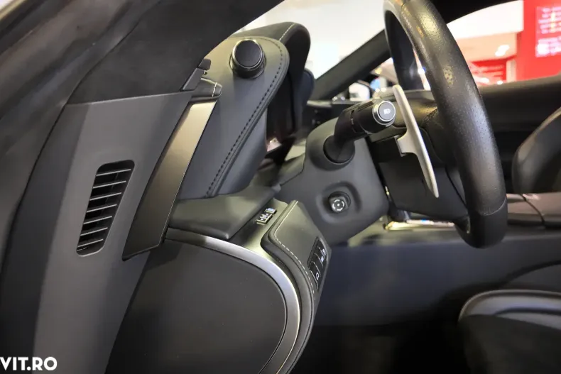 Lexus LC 500h din 2019 cu 56.200 km - oferta LEX136080 - foto 23