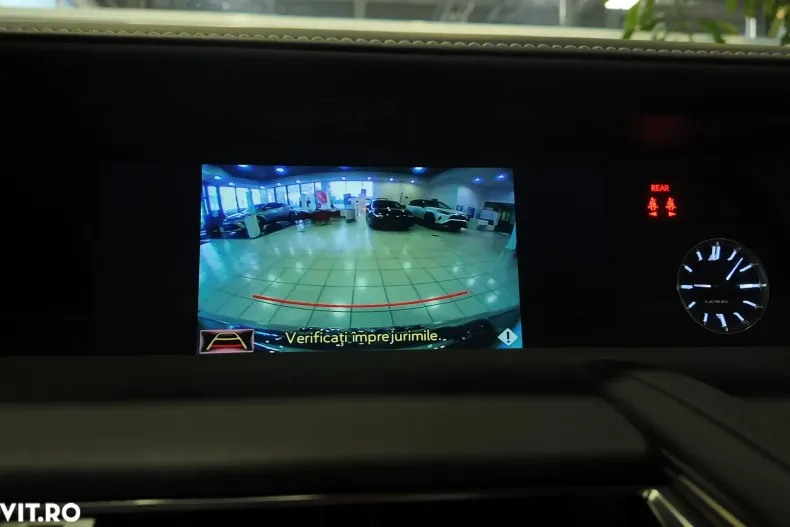 Lexus LC 500h din 2019 cu 56.200 km - oferta LEX136080 - foto 30