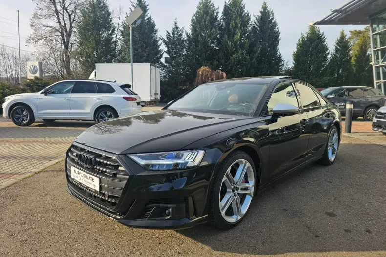 Audi S8 din 2021 cu 35.785 km - oferta AUD136089 - foto 4