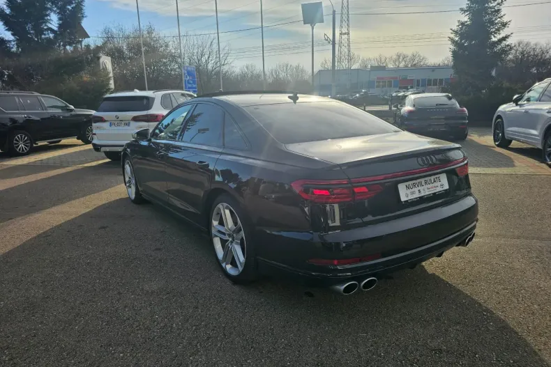Audi S8 din 2021 cu 35.785 km - oferta AUD136089 - foto 7