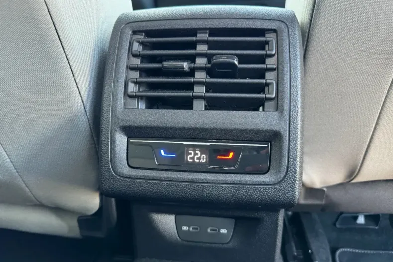 Volkswagen Golf din 2020 cu 122.230 km - oferta VOL136090 - foto 18