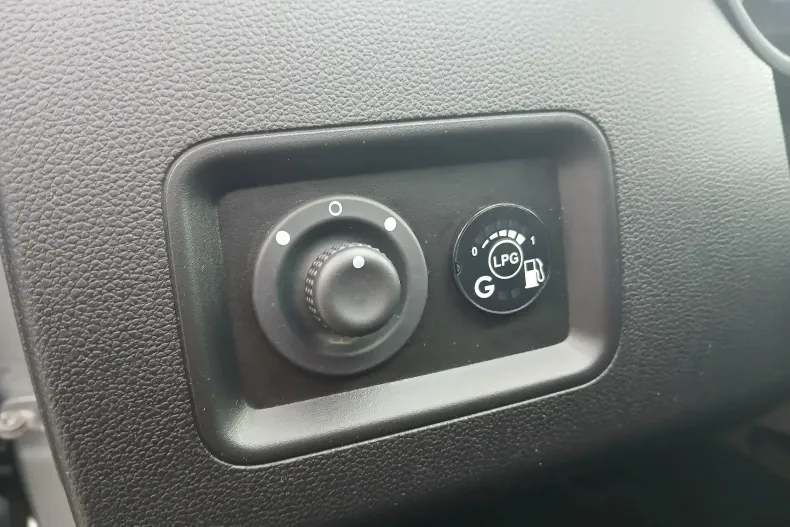 Dacia Duster din 2021 cu 60.955 km - oferta DAC136102 - foto 11