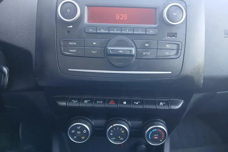 Dacia Duster din 2020 cu 77.101 km - oferta DAC136113 - foto 6