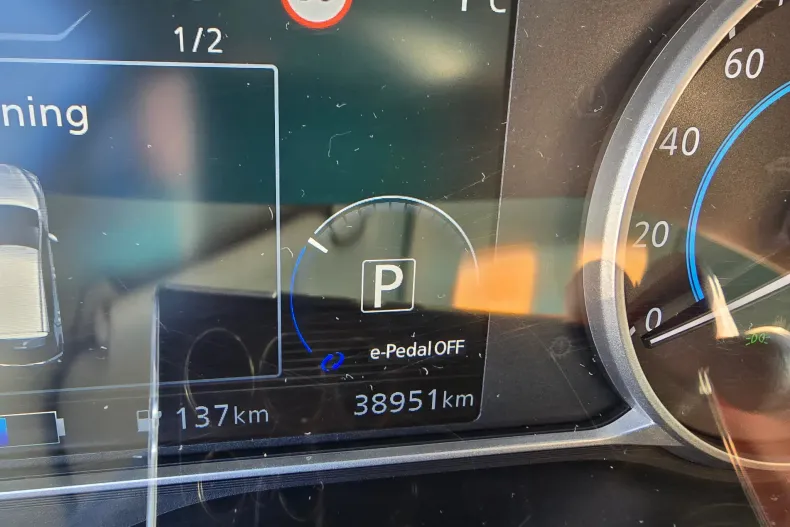 Nissan Leaf din 2020 cu 38.951 km - oferta NIS136115 - foto 7