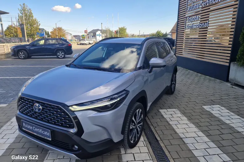 Toyota Corolla Cross din 2024 cu 29.589 km - oferta TOY136134 - foto 3