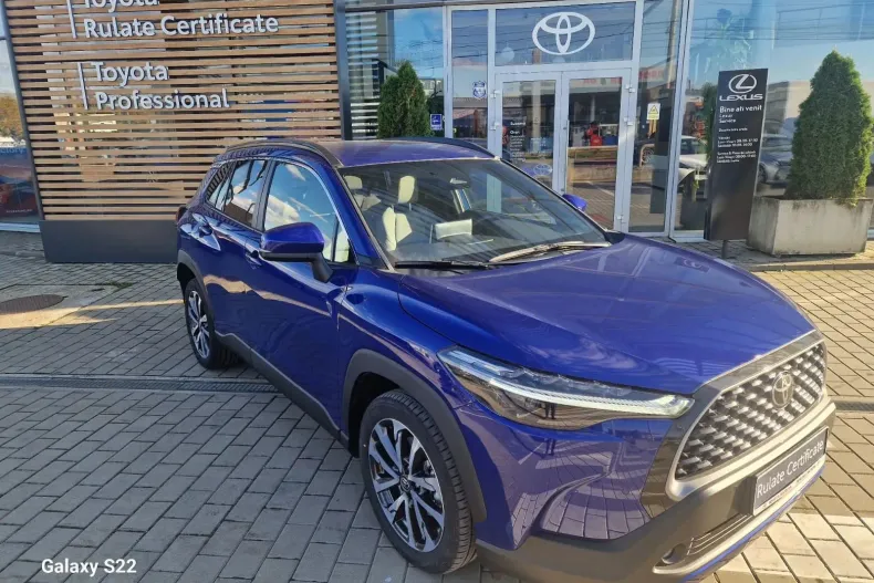 Toyota Corolla Cross din 2025 cu 1.580 km - oferta TOY136136 - foto 1