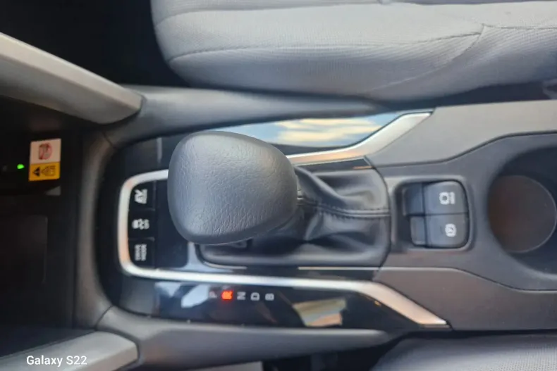 Toyota Corolla Cross din 2025 cu 1.580 km - oferta TOY136136 - foto 22