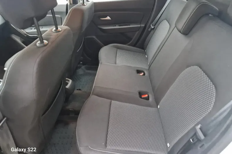 Dacia Duster din 2020 cu 102.227 km - oferta DAC136139 - foto 19