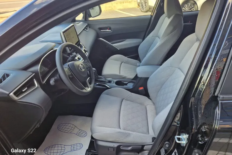 Toyota Corolla Cross din 2025 cu 7 km - oferta TOY136145 - foto 9