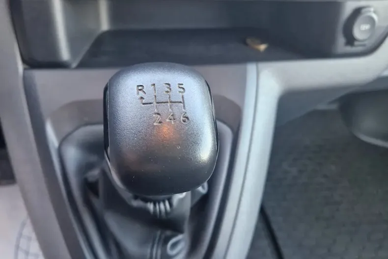 Citroën Jumpy din 2019 cu 145.861 km - oferta CIT136153 - foto 18