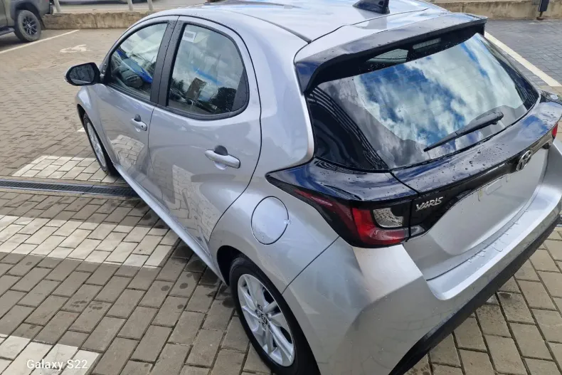 Toyota Yaris din 2025 cu 2 km - oferta TOY136155 - foto 5