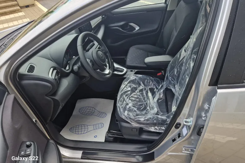 Toyota Yaris din 2025 cu 2 km - oferta TOY136155 - foto 9