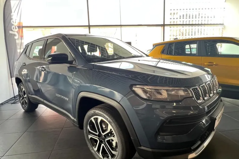 Jeep Compass din 2024 cu 1 km - oferta JEE136169 - foto 2