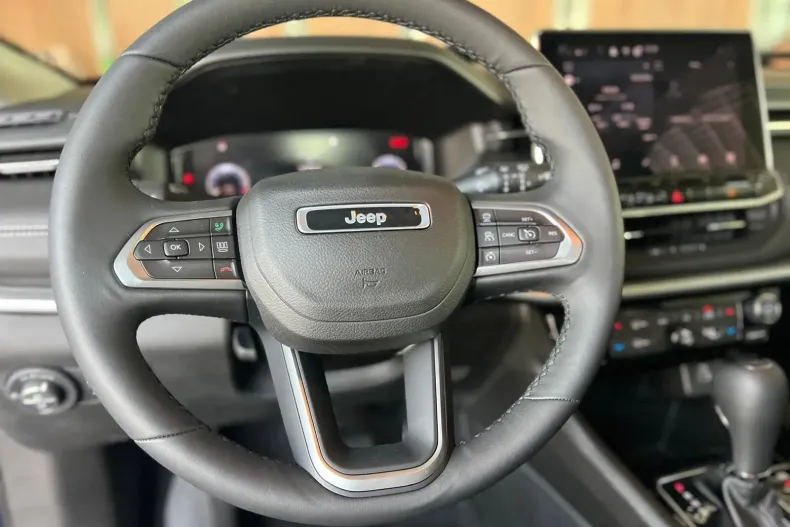 Jeep Compass din 2024 cu 1 km - oferta JEE136169 - foto 12