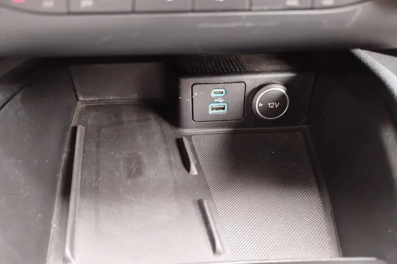 Ford Kuga din 2020 cu 77.680 km - oferta FOR136177 - foto 34