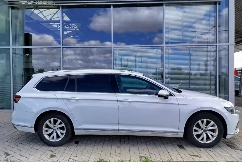Volkswagen Passat din 2021 cu 160.873 km - oferta VOL136179 - foto 4