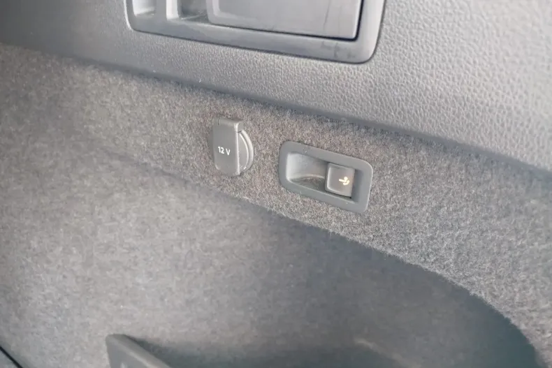 Volkswagen Passat din 2021 cu 160.873 km - oferta VOL136179 - foto 34