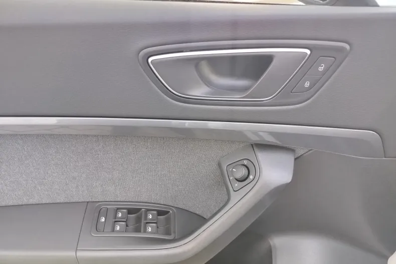 Seat Ateca din 2024 cu 29.964 km - oferta SEA136182 - foto 8