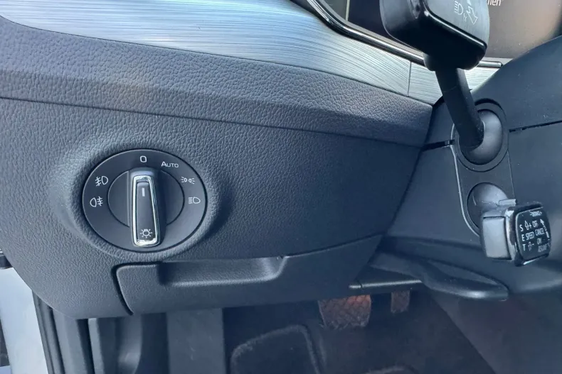 Skoda Superb din 2022 cu 138.883 km - oferta SKO136183 - foto 12