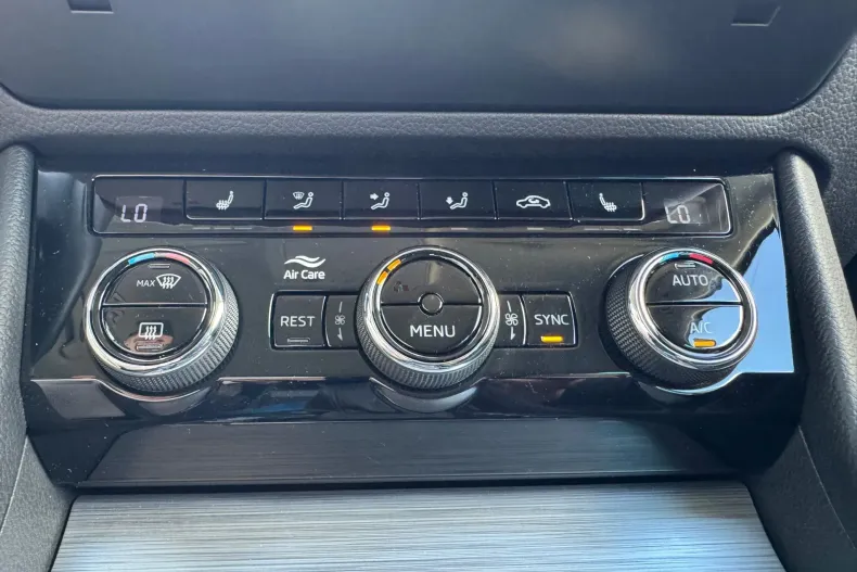 Skoda Superb din 2022 cu 138.883 km - oferta SKO136183 - foto 24