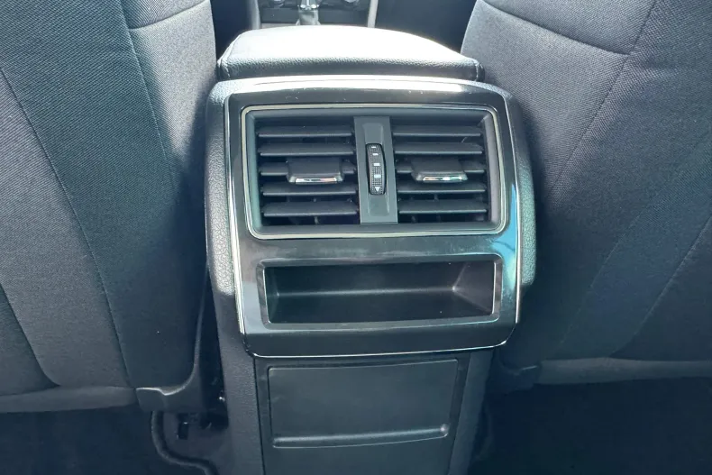 Skoda Superb din 2022 cu 138.883 km - oferta SKO136183 - foto 29