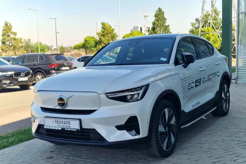 Volvo C40 din 2025 cu 864 km - oferta VOL136188 - foto 1