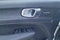 Volvo C40 din 2025 cu 864 km - oferta VOL136188 - foto 9