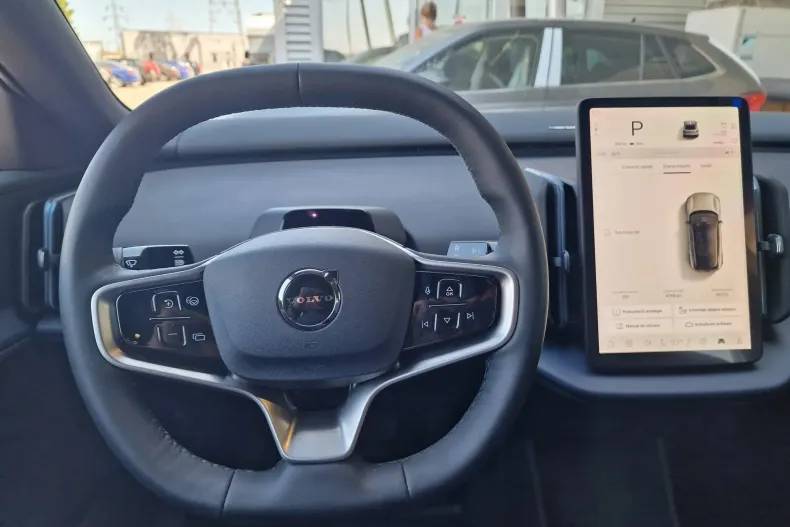 Volvo EX30 din 2025 cu 4.749 km - oferta VOL136189 - foto 12