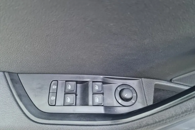 Skoda Superb din 2021 cu 154.056 km - oferta SKO136194 - foto 8