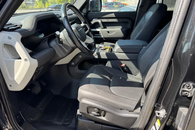 Land Rover Defender din 2020 cu 167.000 km - oferta LAN136209 - foto 20