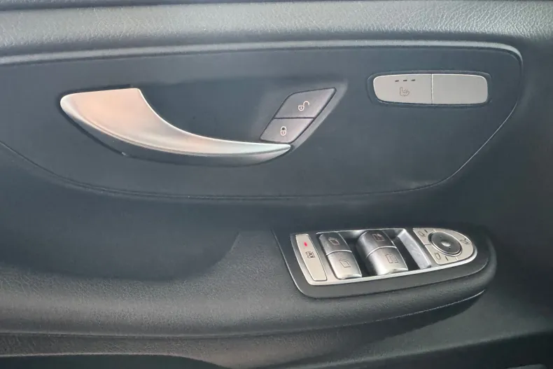 Mercedes-Benz V din 2022 cu 144.900 km - oferta MER136221 - foto 14