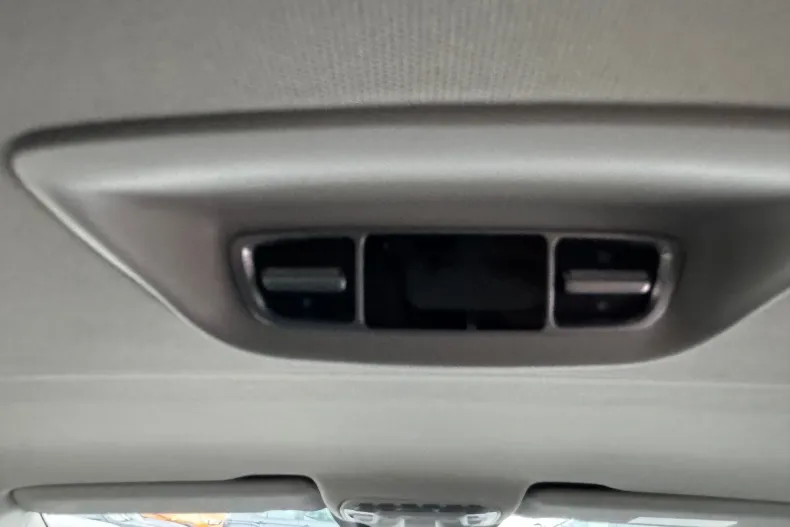 Mercedes-Benz V din 2022 cu 144.900 km - oferta MER136221 - foto 27